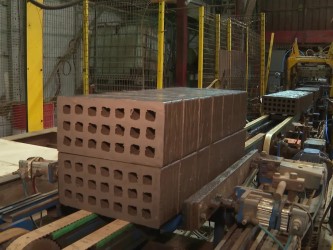Гидростанция для линии формования керамических изделий